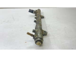 Vstřikovací lišta 0445214065 Nissan Primera pro naftový motor 1.9