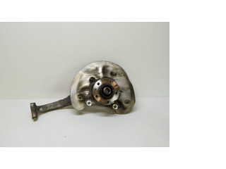 Передний поворотный кулак (ступица, цапфа)