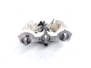 Блок управления климат-контролем    Ford Ranger