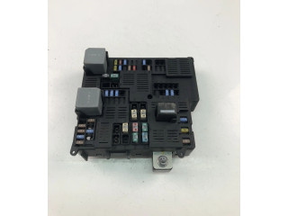 Блок предохранителей 31473771, DE971 Volvo XC90