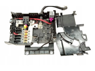   Pojistková skříňka 7L0937548C   Audi Q7 4L 2008