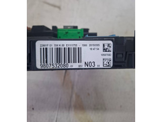 Блок комфорта E1111753, 20150305   Peugeot 2008 I   