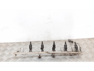 Vstřikovač 143894902, 1427240   BMW 5 E39  pro benzínový motor 2.2 M54B22 