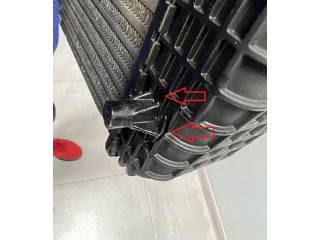 Интеркулер 670035635 Maserati Ghibli