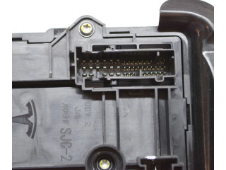 Блок комфорта 156745500C, 156735900B   Tesla Model 3   