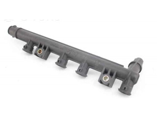 Vstřikovací lišta 3219018301   Fiat Punto (188)  pro benzínový motor 1.2 188A4000 