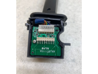 Ручка стеклоочистителей 30768101, 05W21D   Volvo V70