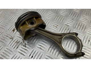 Píst 7 603 480, 11247603480 BMW 7 F01 F02 F03 F04 pro benzínový motor 4.4