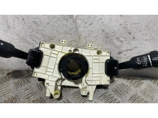 Мултифункционный включатель управления / ручка