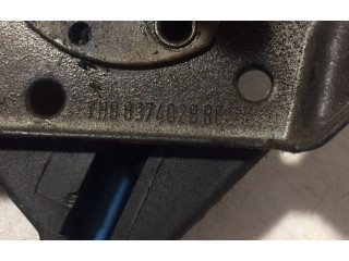 Рулевая рейка  Передний механический механизм для подъема окна 1H0837402B   Volkswagen Golf III 1992 - 1997 года