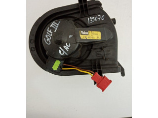 Вентилятор печки    1H1820021, H17833658D   Volkswagen Golf III