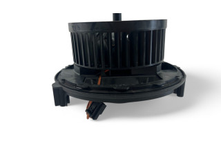 Вентилятор печки    5Q1819021A   Volkswagen Golf VII