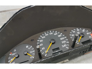 Přístrojová deska  Mercedes-Benz C W202 1999 88311224  