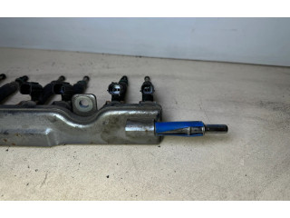 Vstřikovač 2140824, 2104484 Nissan Juke I F15 HR16DE