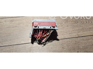 Блок предохранителей 9162439 Volvo S60