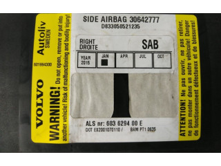 Подушка безопасности в сиденье 30642777, 30642777   Volvo V70