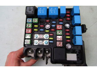 Блок предохранителей  919501H020   KIA Ceed    