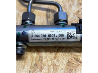 Топливная рампа A6540700095, 19225004541   Mercedes-Benz GLC X253 C253   для двигателя 654010