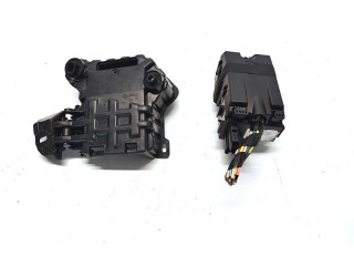 Блок предохранителей 9672641980   Peugeot 2008 II    