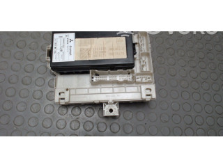 Блок предохранителей 8637A170, NICHTZUTREFFEND Mitsubishi Colt