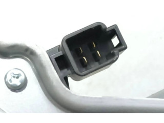 Моторчик заднего дворника BHS267450, 8496000830 Mazda 3 III