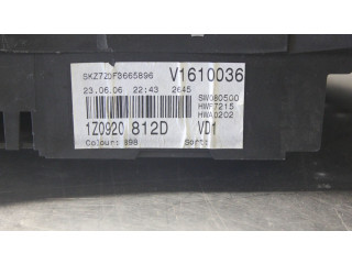 Панель приборов 1Z0920812D Skoda Octavia Mk2 (1Z)