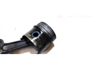 Píst    Citroen Berlingo  pro benzínový motor 1.8  