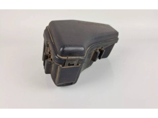 Блок предохранителей 9128576 Volvo S70 V70 V70 XC