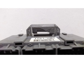 Блок предохранителей 38200SWA Honda CR-V