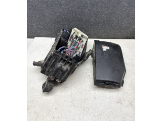 Pojistková skříňka 284B71BY0A Nissan Murano Z51 2012