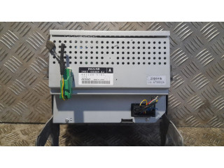 Радио/ проигрыватель CD/DVD / навигация