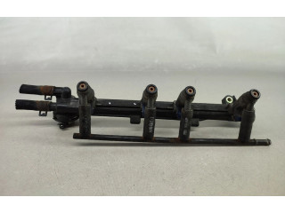 Vstřikovací lišta 037133317N   Volkswagen New Beetle     