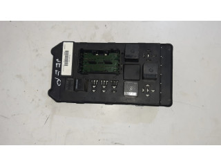 Блок предохранителей 56049915AA Jeep Grand Cherokee (WK)