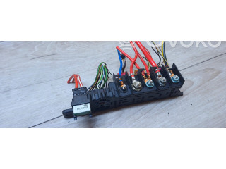 Блок предохранителей  8l0941822, 896081000   Audi A3 S3 8L    