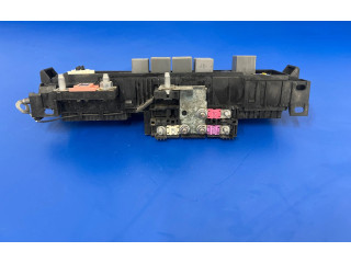 Блок предохранителей 1034405-00-E, 0514617817332   Tesla Model X    