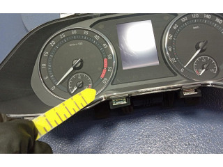 Панель приборов 5E3920741A, 5E3920741A Skoda Octavia 985