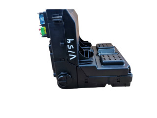 Блок предохранителей 30728539, 12243769   Volvo XC90    