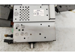 Дисплей    4682008985   Mazda 3 II