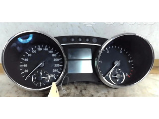 Панель приборов 2514406411   Mercedes-Benz R W251       