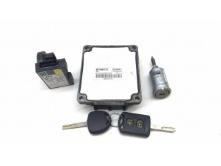 Комплект блоков управления 12249767, 13144390   Opel Combo C