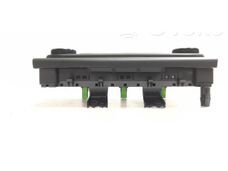 Блок управления климат-контролем 97250J7202 KIA Ceed