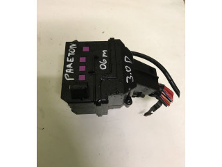 Блок предохранителей  3D2937495   Volkswagen Phaeton    