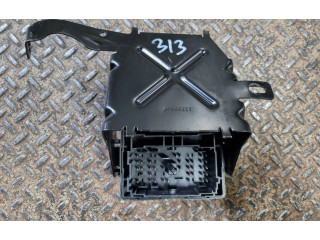 Pojistková skříňka 15093837, 15738847 Cadillac Escalade 2007