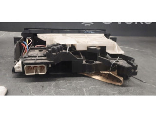 Блок управления климат-контролем Mazda 323