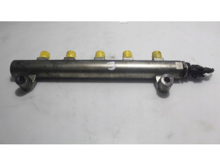 Магистральная трубка топлива