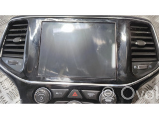 Дисплей    68388670AB   Jeep Grand Cherokee