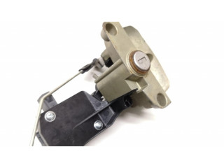 Замок задней крышки