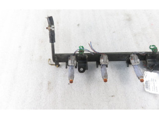 Vstřikovací lišta Suzuki Ignis M13A