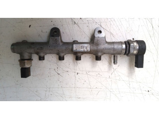 Vstřikovací lišta 04B130093   Seat Ibiza IV (6J,6P)     