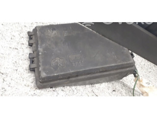 Блок предохранителей  yqe103720   Rover 25    